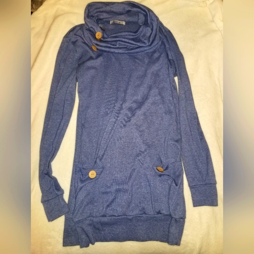 Pullover tunic sweatshirt with loose fit soft cowl neck size L